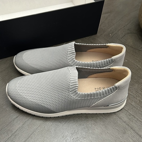 Naturalizer Lafayette French Knit Slip-On Sneakers - Picture 7 of 8
